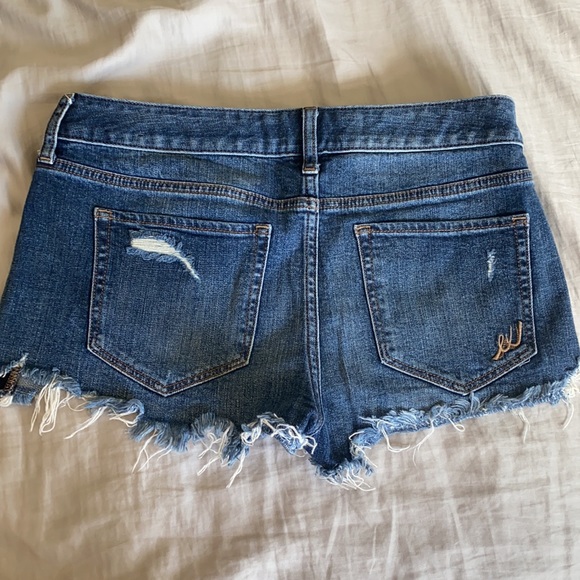 Express shorts - Picture 2 of 2